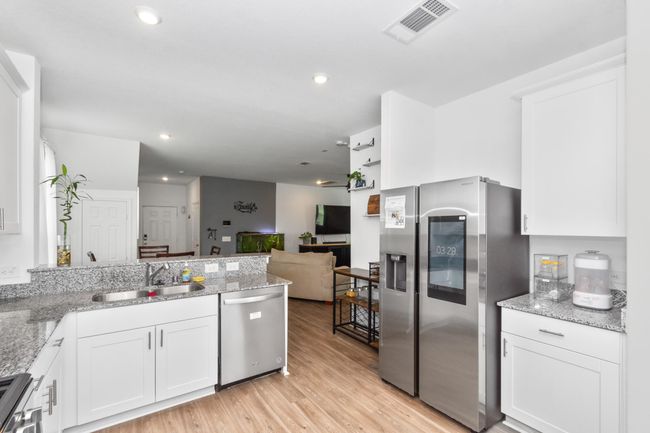 23402 Pinetum Cir, House other with 4 bedrooms, 3 bathrooms and 2 parking in Spring TX | Image 11