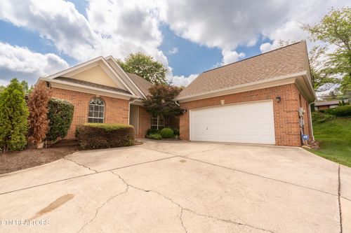501 Glen Ives Way, Knoxville, TN, 37919-5959 | Card Image