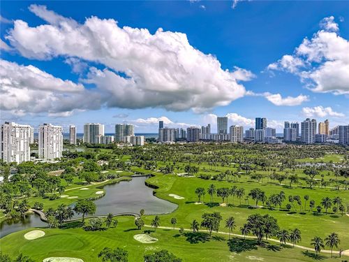 2428-20301 W Country Club Dr, Aventura, FL, 33180-1626 | Card Image