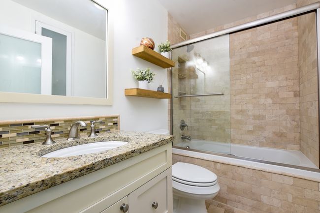 APT-1703 - 1313 N Ritchie Ct, Home with 2 bedrooms, 1 bathrooms and null parking in CHICAGO IL | Image 18