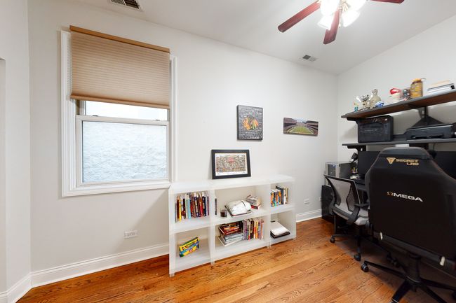 APT-3 - 822 N California Ave, Home with 3 bedrooms, 2 bathrooms and 1 parking in CHICAGO IL | Image 16