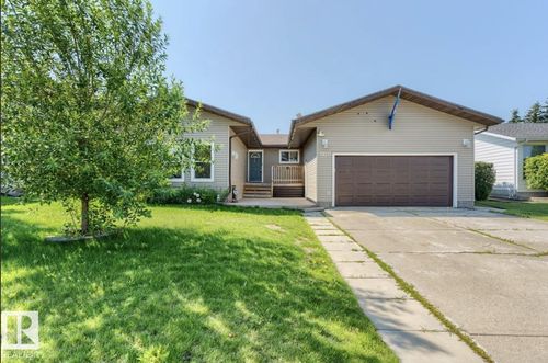 10211 95 Ave, Morinville, AB, T8R1E9 | Card Image