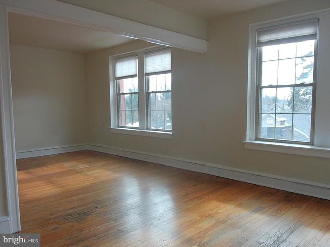 APT-4F - 7876 Spring Ave, Condo with 2 bedrooms, 1 bathrooms and null parking in ELKINS PARK PA | Image 4