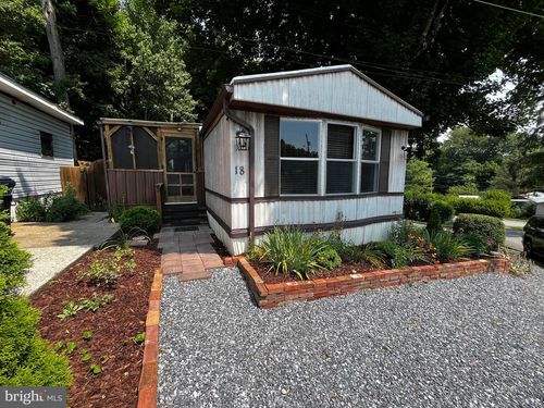 18-14328 Buchanan Trail E, WAYNESBORO, PA, 17268 | Card Image