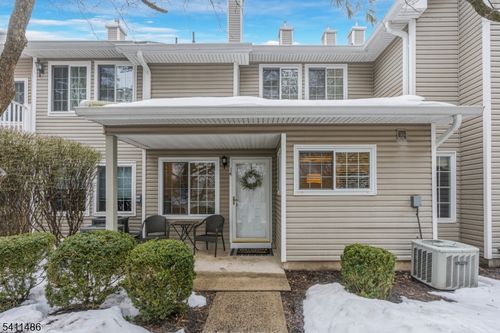 14 Tory Ct, Bedminster, NJ, 07921-1817 | Card Image