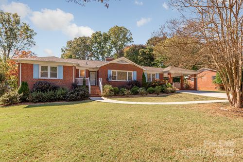 4842 Addison Dr, Charlotte, NC, 28211-3060 | Card Image