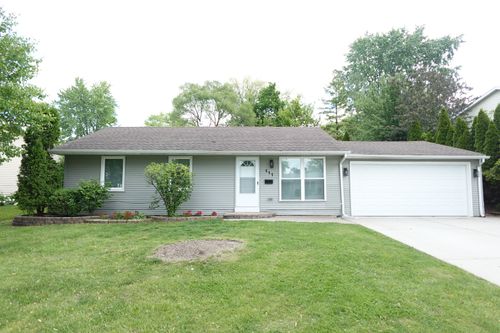 111 W Green Meadows Blvd, Streamwood, IL, 60107-1130 | Card Image