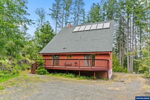 24321 Columbine Dr, Philomath, OR, 97370-9001 | Card Image