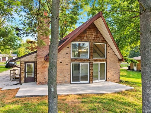 18128 Cr 40, Goshen, IN, 46526 | Card Image