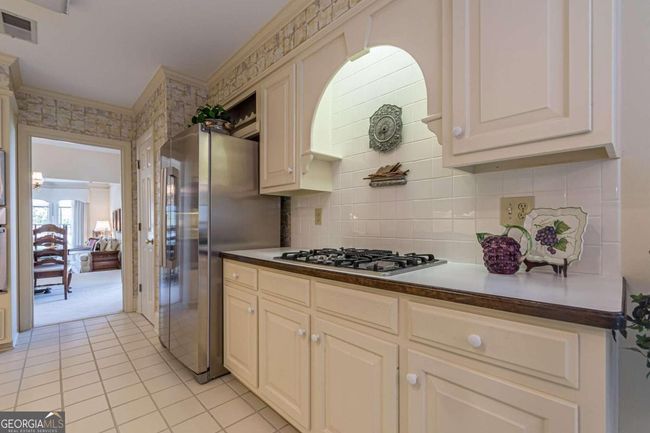 5700 Grove Point Rd, House other with 3 bedrooms, 3 bathrooms and 2 parking in Johns Creek GA | Image 16