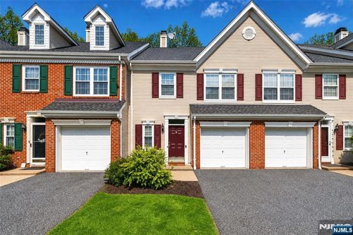 75 Washington Ct, Towaco, NJ, 07082-1243 | Card Image