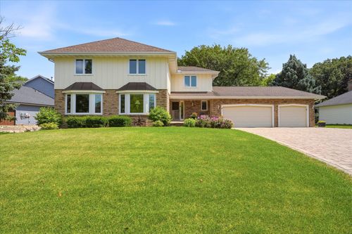 16015 46th Ave N, Plymouth, MN, 55446-2020 | Card Image