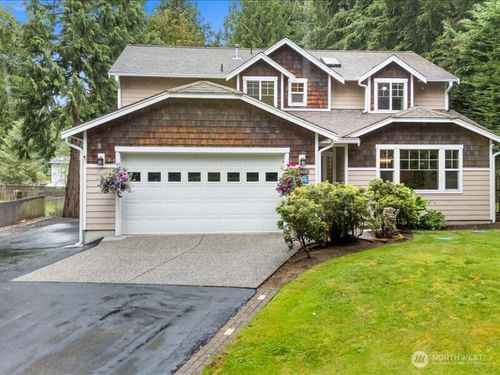 8305 317th Pl Nw, Stanwood, WA, 98292-9789 | Card Image