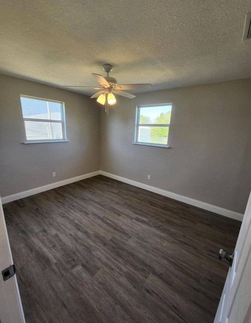 1249 Chobee St, OKEECHOBEE, FL, 34974-0235 | Card Image