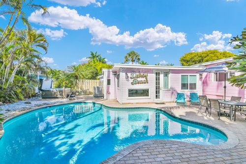 3218 Palm Dr, Delray Beach, FL, 33483-6217 | Card Image
