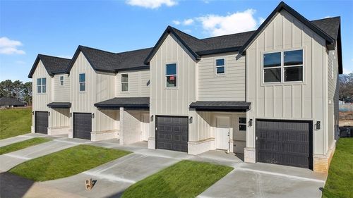 1707 Cuppett Cir, Pea Ridge, AR, 72751-3242 | Card Image