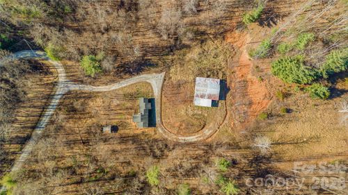 910 Summit Ridge Rd, Purlear, NC, 28665-9301 | Card Image