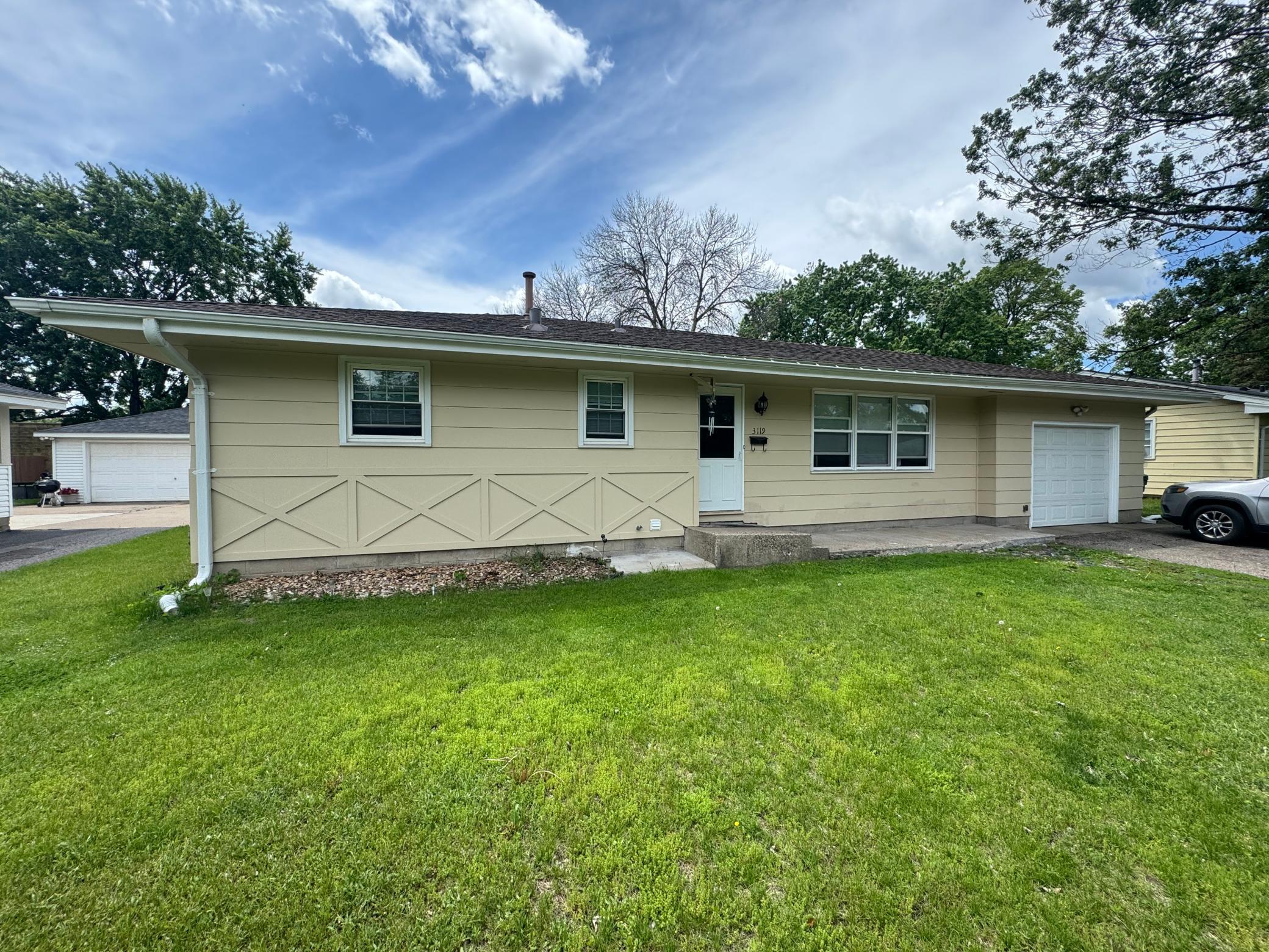 67th Ave, Minneapolis, MN 55429