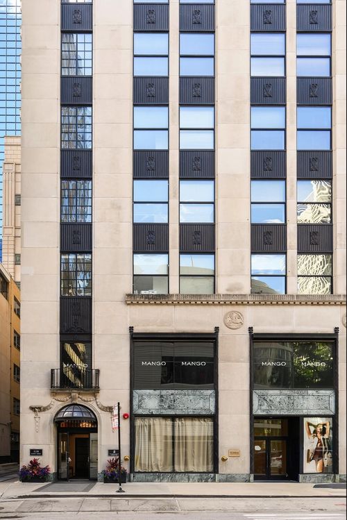 20d-118 E Erie St, Chicago, IL, 60611-5150 | Card Image