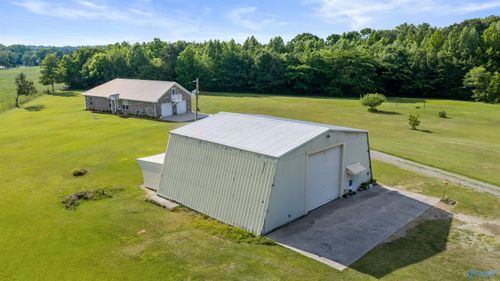 784 County Road 33, Fyffe, AL, 35971-3567 | Card Image