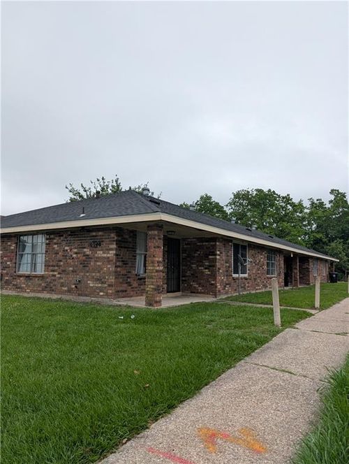 10940 Roger Dr, New Orleans, LA, 70127-2967 | Card Image