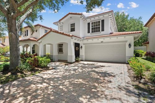 615 Castle Dr, Palm Beach Gardens, FL, 33410-1551 | Card Image