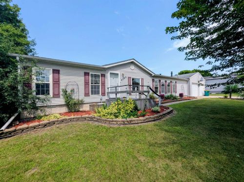 4195 Wheeler Rd, Bay City, MI, 48706-1860 | Card Image