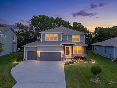 3101 Sw Arbortree Dr, Lee's Summit, MO, 64082-4215 | Card Image