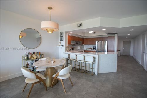 706-14951 Royal Oaks Ln, North Miami, FL, 33181-2476 | Card Image