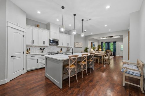 13211 Doral Cir, Montgomery, TX, 77356-5828 | Card Image