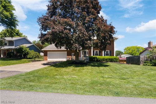 6753 Firestone Rd Ne, Canton, OH, 44721-2550 | Card Image