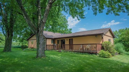 8A234 Washington Ln, APPLE RIVER, IL, 61001-9521 | Card Image