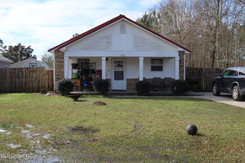 15001 Dillon St, Vancleave, MS, 39565-9102 | Card Image
