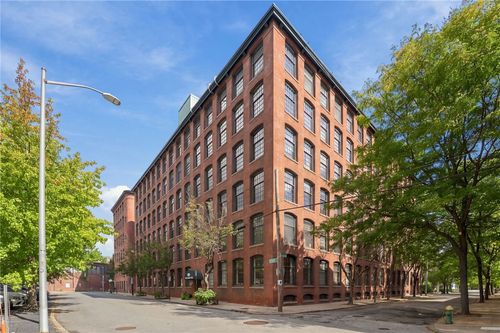5b-18 Imperial Pl, Providence, RI, 02903-4643 | Card Image
