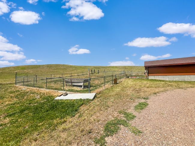 Shed/Fenced Area | Image 42