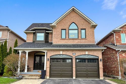 49 Sonley Dr, Whitby, ON, L1R3B7 | Card Image