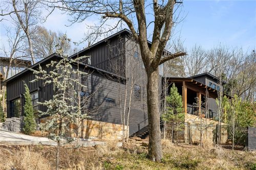 514 N Vinson Ave, Fayetteville, AR, 72701-3660 | Card Image