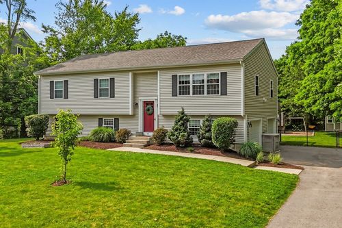 154 Oak Hill Ave, Seekonk, MA, 02771-2104 | Card Image
