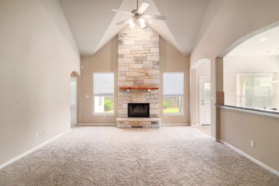 714 Northern Red Oak Lane, House other with 3 bedrooms, 2 bathrooms and 4 parking in Fredericksburg TX | Image 2