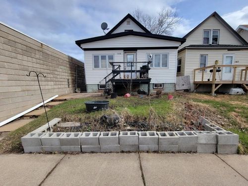 140 W Howard Street, Hibbing, MN, 55746 | Card Image