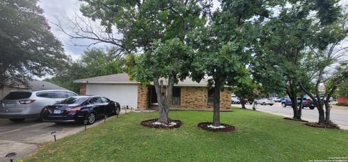 8901 Timber Cut, San Antonio, TX, 78250-4125 | Card Image