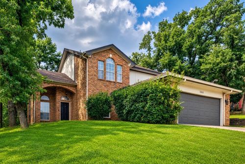 5112 Oak Gate Ct, Arlington, TX, 76016-6274 | Card Image