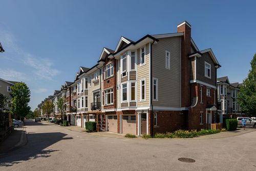 112-20738 84 Ave, Langley, BC, V2Y0J6 | Card Image