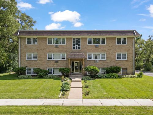 12-255 E Oak St, Addison, IL, 60101-2831 | Card Image