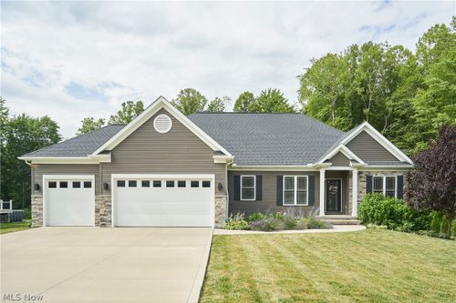 12225 Crossroads Drive, Concord, OH, 44077 | Card Image
