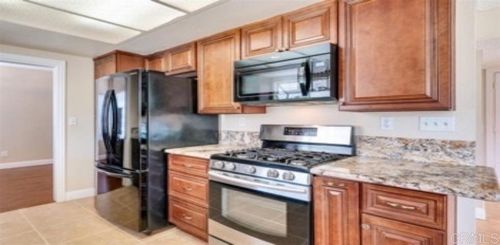 338 Holiday Way, Oceanside, CA, 92057-4260 | Card Image