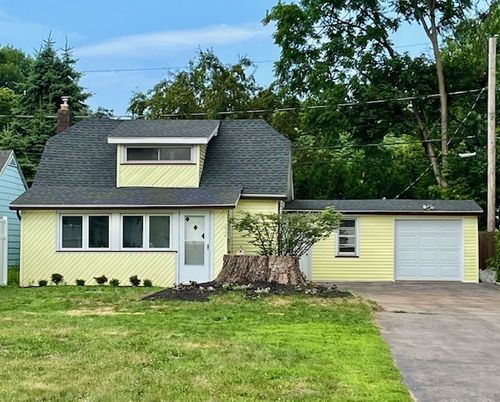 232 Almay Rd, Greece, NY, 14616-3735 | Card Image