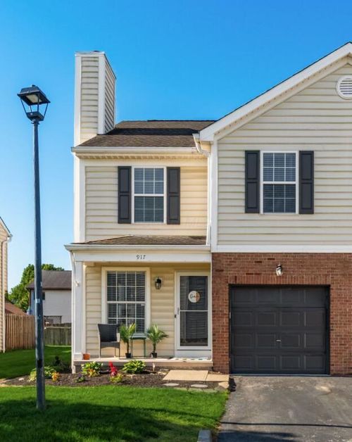 17f-917 Philadelphia Dr, Westerville, OH, 43081-5588 | Card Image