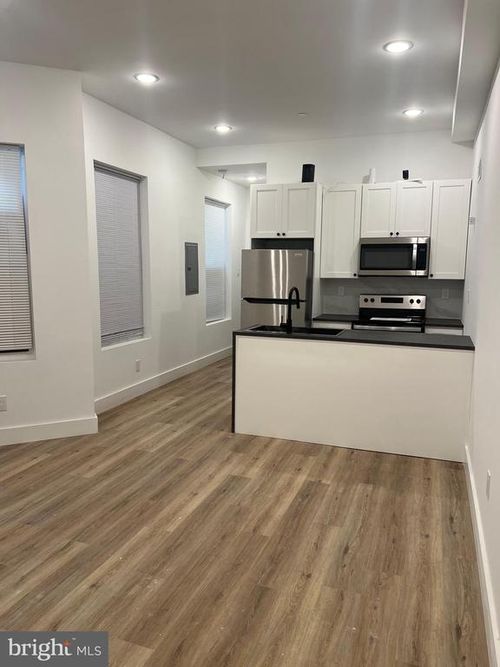 d-2317 N 33rd St, PHILADELPHIA, PA, 19132-2801 | Card Image