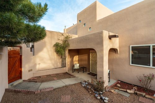 3133 Pueblo Hawikuh, Santa Fe, NM, 87507-2514 | Card Image